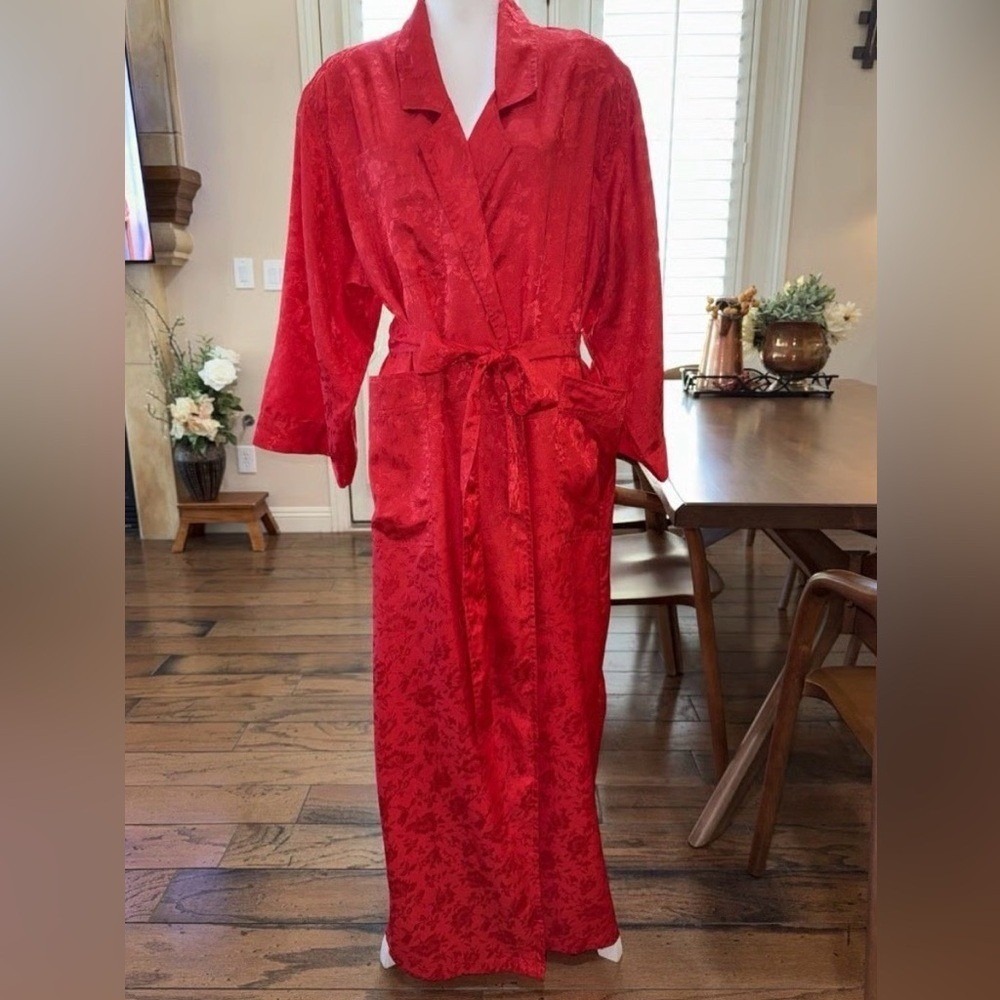 Vintage Victorias Secret Gold Label Red Satin Floral Jacquard Long Robe‎ Small